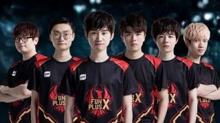 同时借助 同时借助