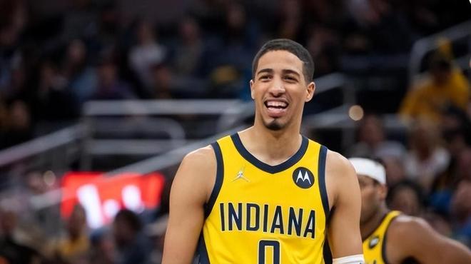 不仅队员们 不仅队员们