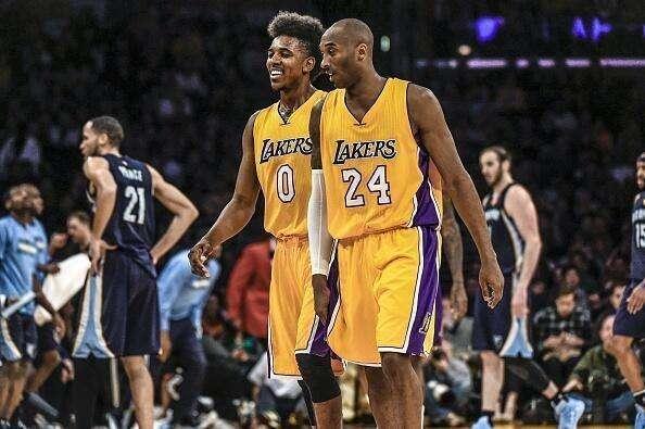 面对对手半 面对对手半